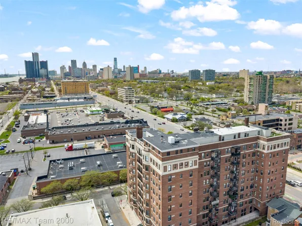 2900 E Jefferson Ave #61-C8, Detroit, MI 48207