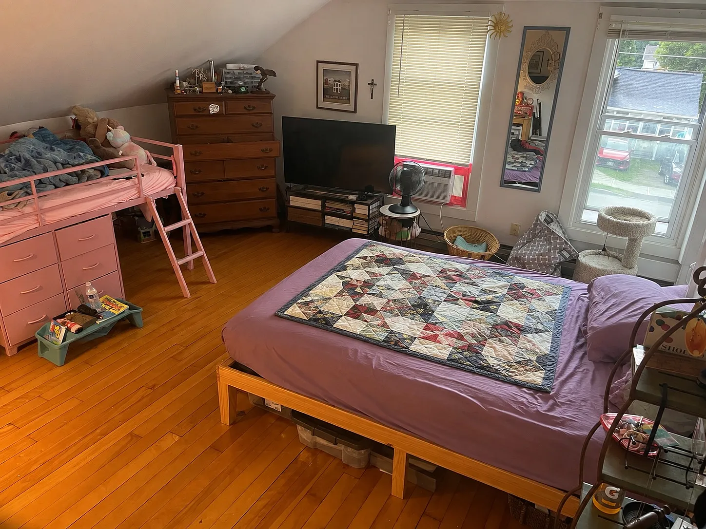 2 bed, 1000 sqft, $1,975 — Photo 4