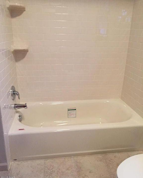 2nd image of 326 W 24th St