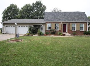 9316 N Humbert Rd, Brighton, IL 62012