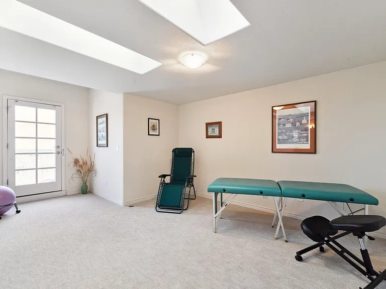 250 Laramie Blvd — Photo 17