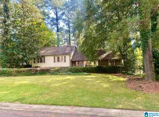 3408 Watertown Pl, Vestavia, AL 35243