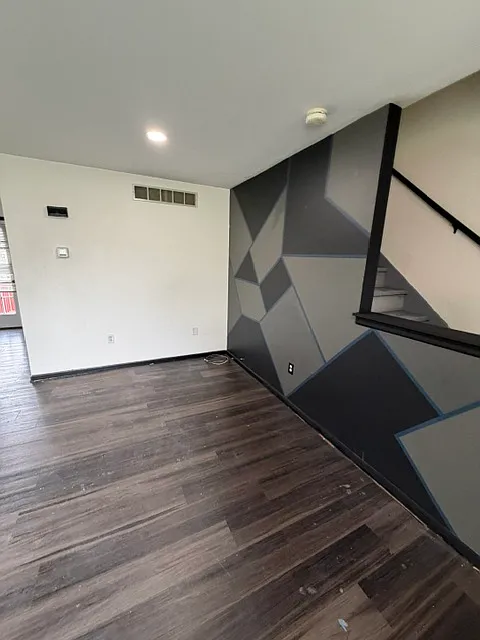 3 bed, 1700 sqft, $1,850 — Photo 3