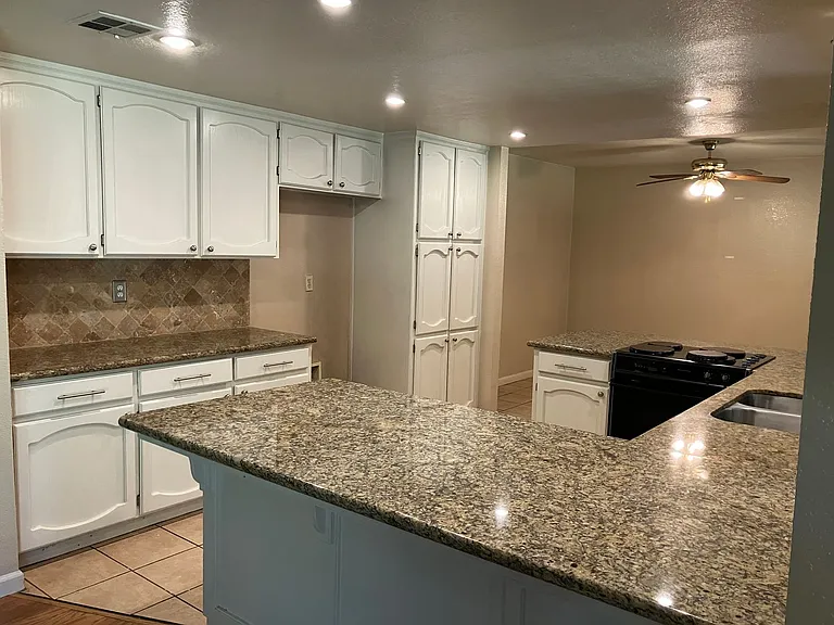 1717 Whippoorwill Ct — Photo 9