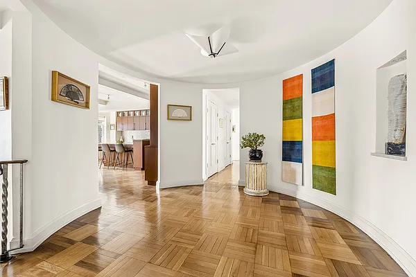 Sold by Corcoran | media 2