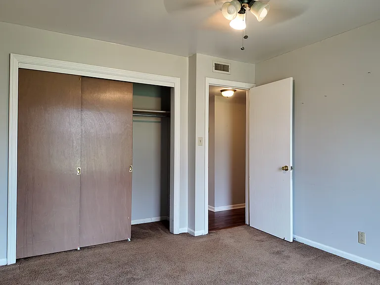 68160 Vineyard Rd #2 — Photo 8