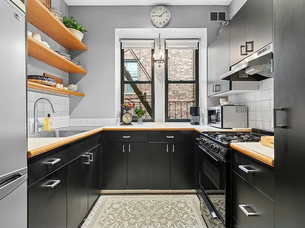 854 W 181st St APT 6C, Manhattan, NY 10033