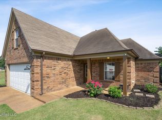 395 E Oak Grove Rd, Hernando, MS 38632