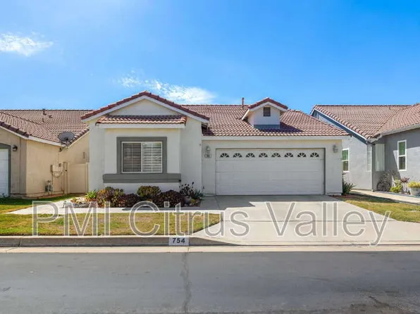 754 Zaphiro Ct, San Jacinto, CA 92583