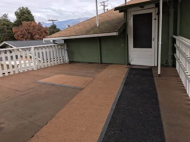 1231 Chino St #B — Photo 5