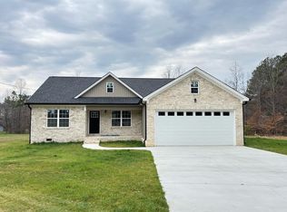 980 Cavender Rd SE, Dalton, GA 30721