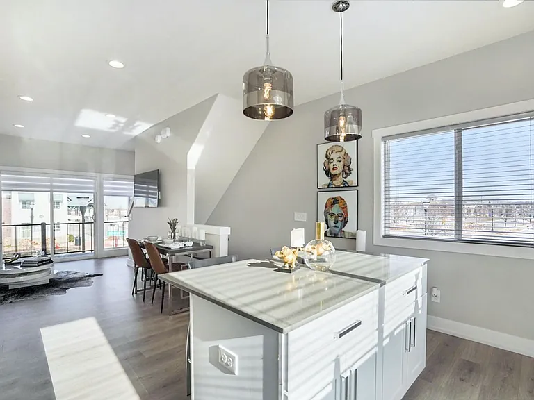 259 W Western Ave — Photo 8