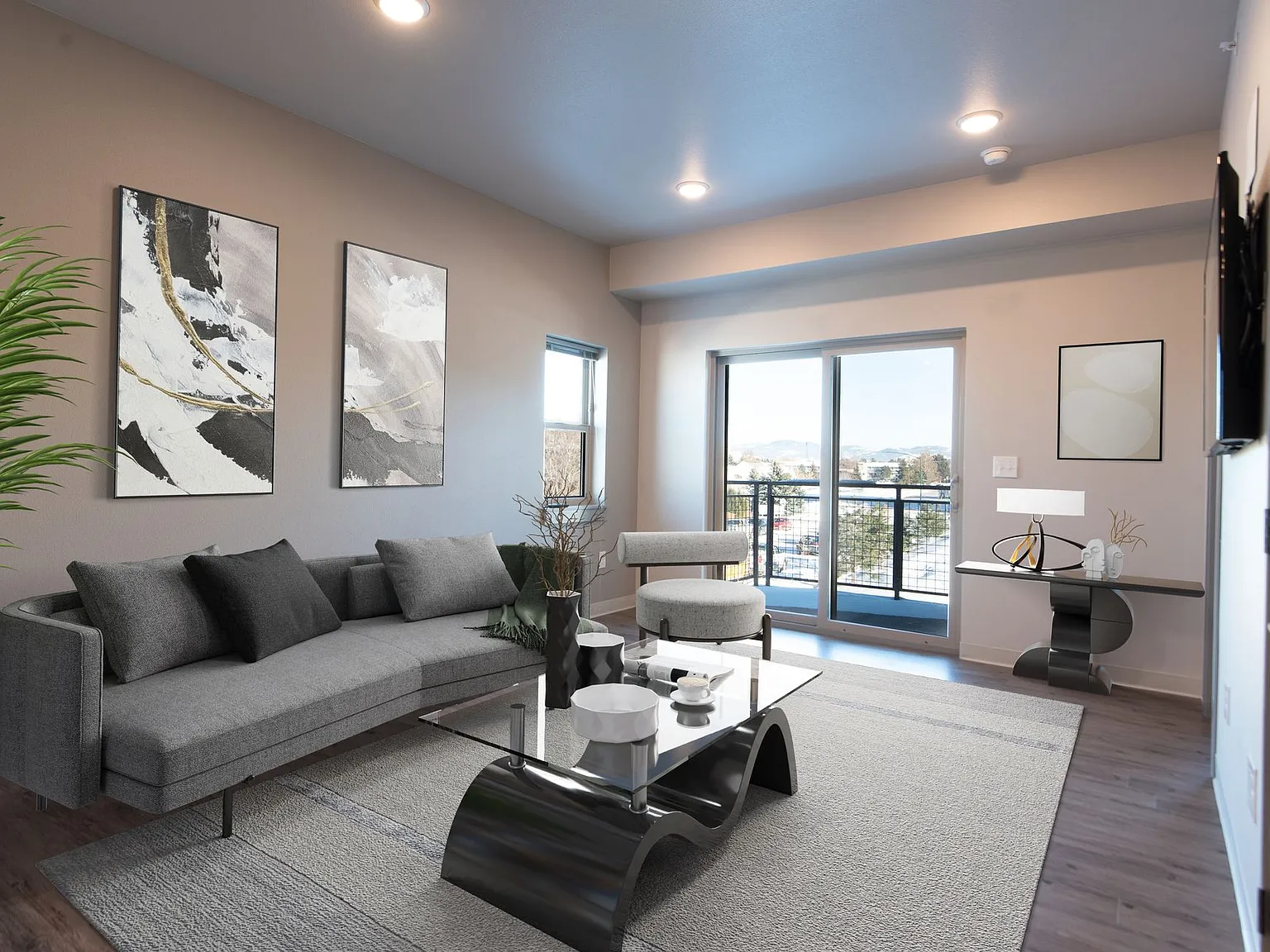 Spanish Peak Apartments — Photo 2