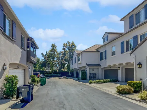 1 Cabazon #17, Irvine, CA 92602