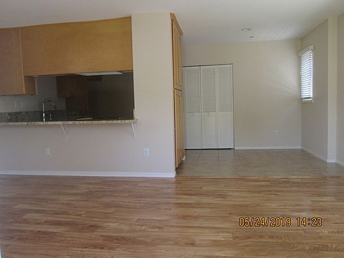 3rd image of 810 E Washington Ave
