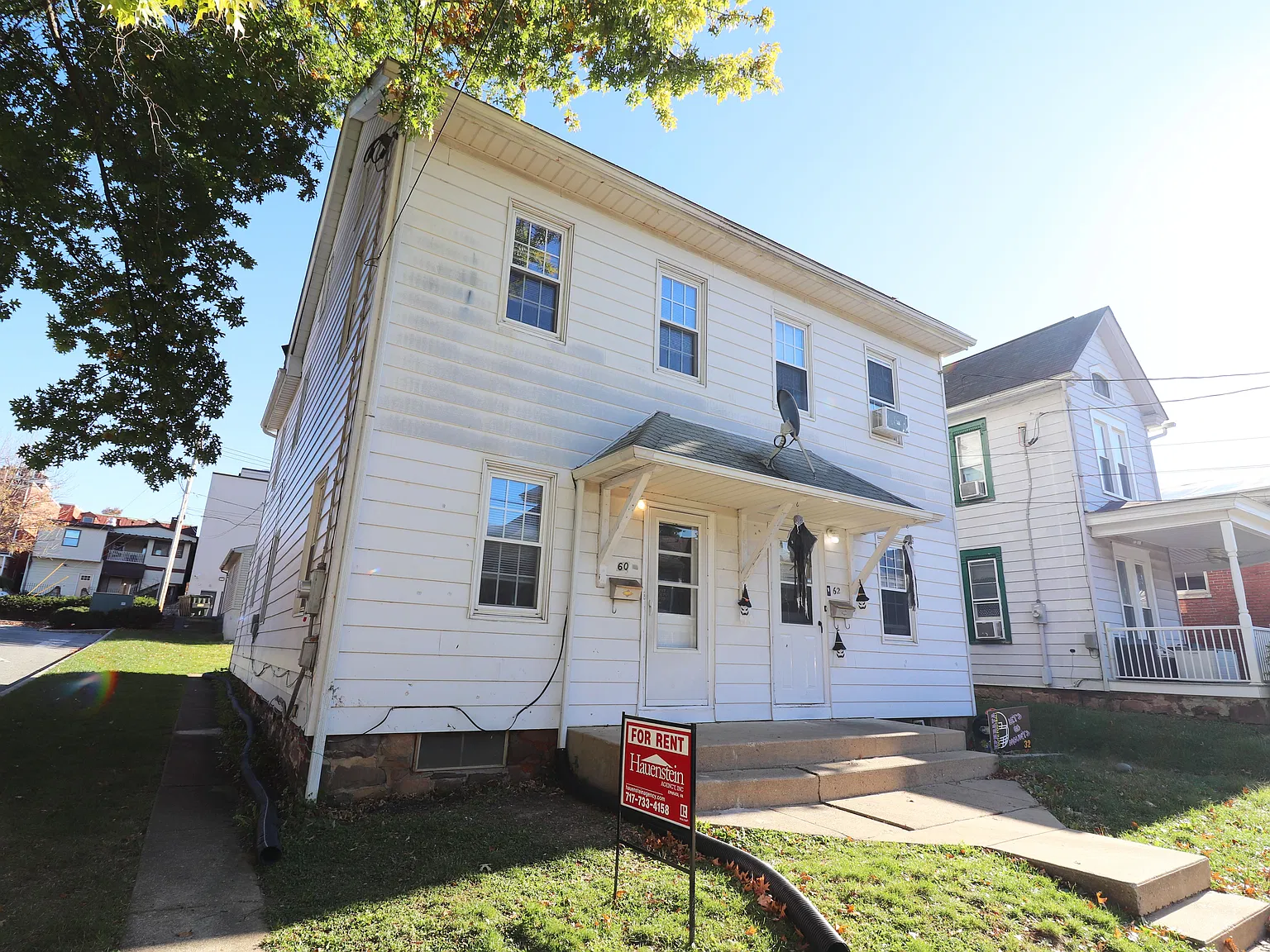 3 bed, $1,350 — Photo 1