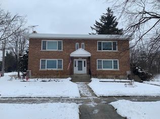 124 W Willow St APT 2E, Lombard, IL 60148