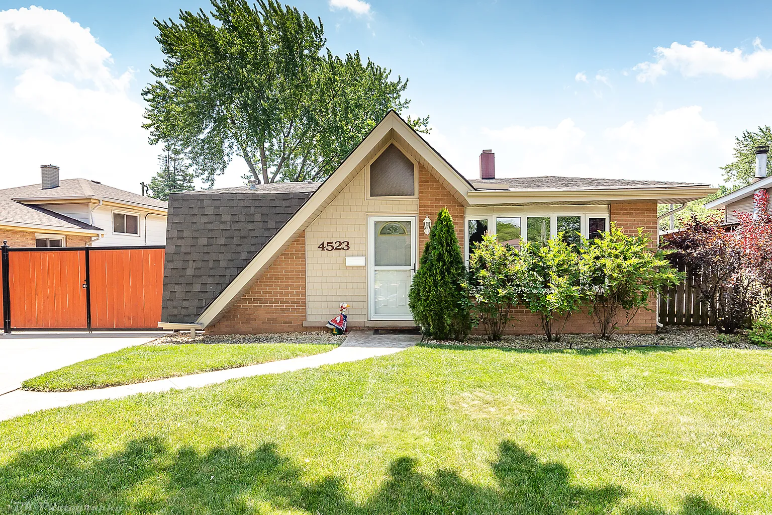 4523 W Howdy Ln photo 1