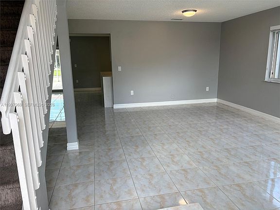 5th image of 117 Danielle Ct
