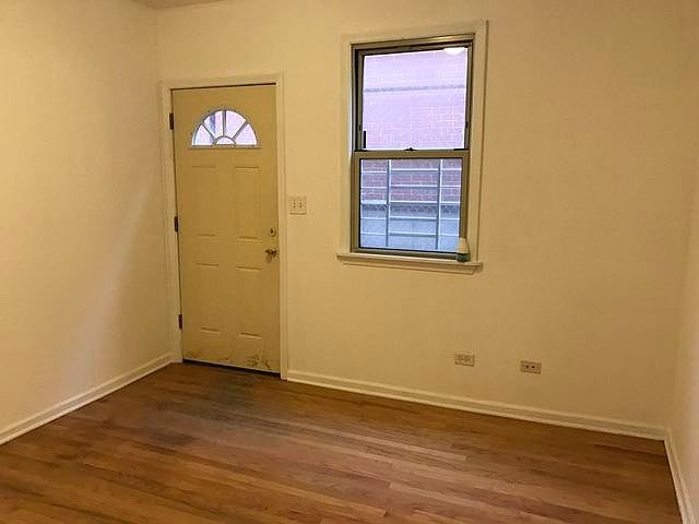 1st image of 454 W 26th St #Br