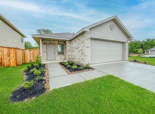 1515 Las Cuevas Dr, Conroe, TX 77301