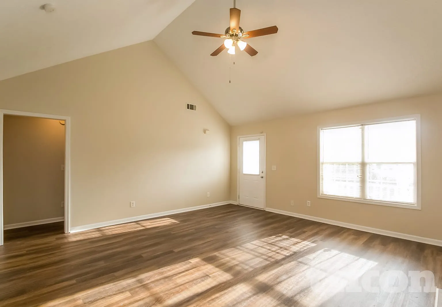 218 North Winds Court Villa Rica GA — Photo 2