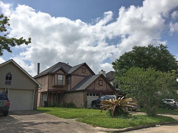 2nd image of 16142 Canaridge Dr