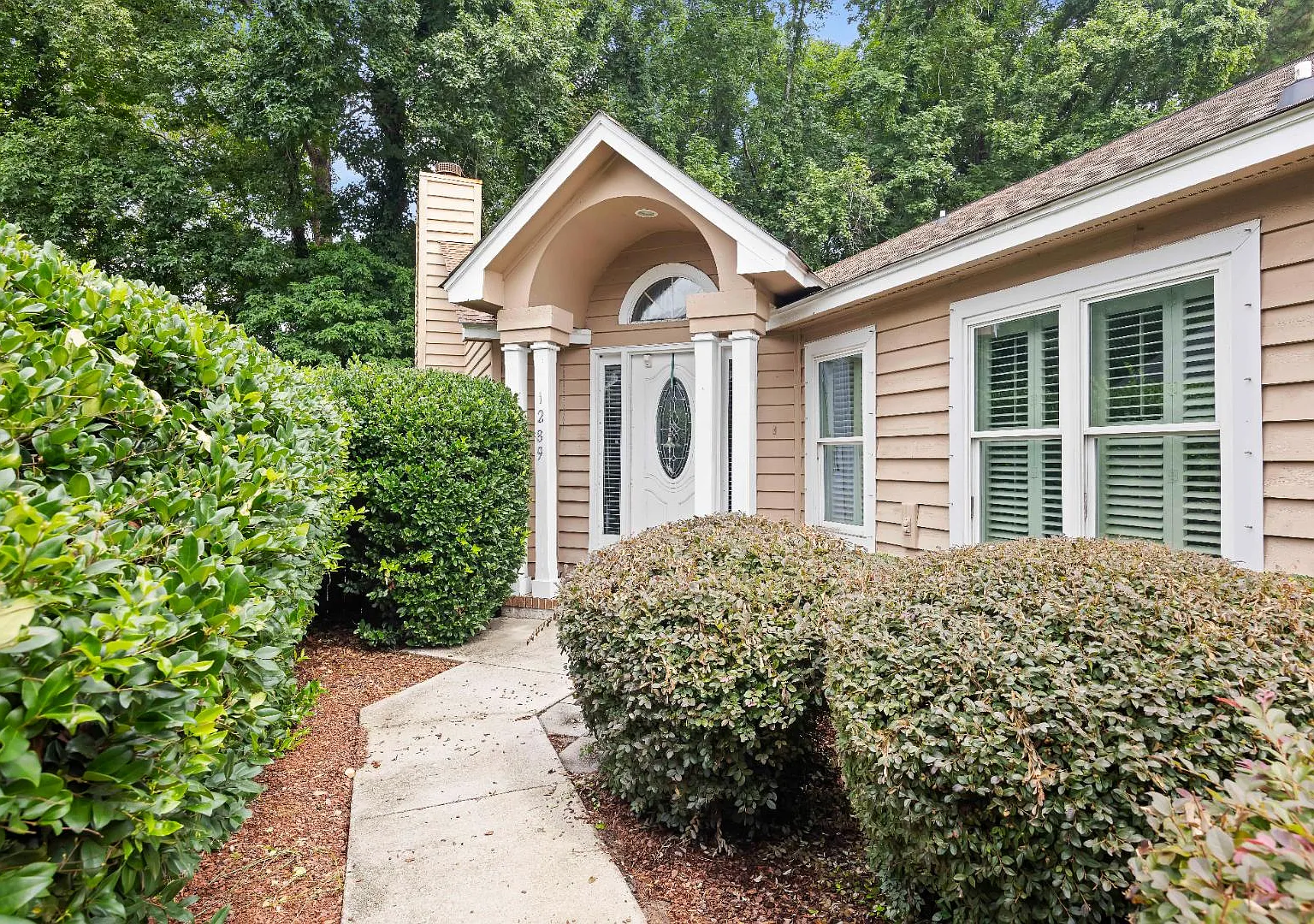 1289 Llewellyn Rd — Photo 3