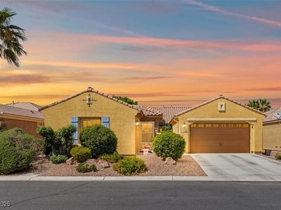 7252 Royal Melbourne Dr, Las Vegas, NV, 89131