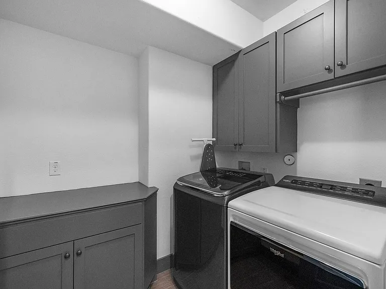 5802 Kansas St — Photo 26