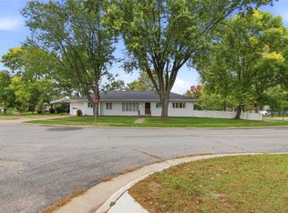 404 W MacArthur Avenue, Eau Claire, WI 54701