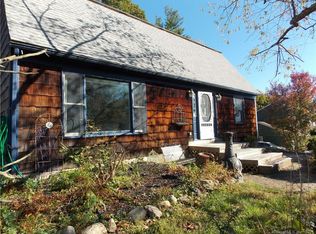 29 Jackson Dr, Danbury, CT 06811