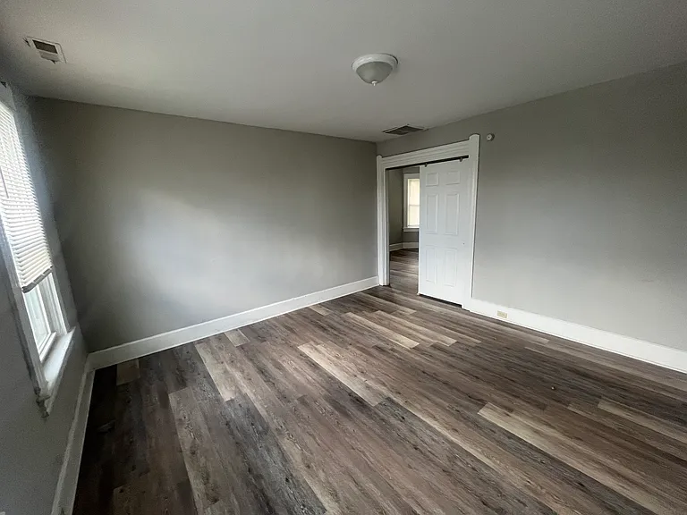 3306 W 17th St #UP — Photo 5