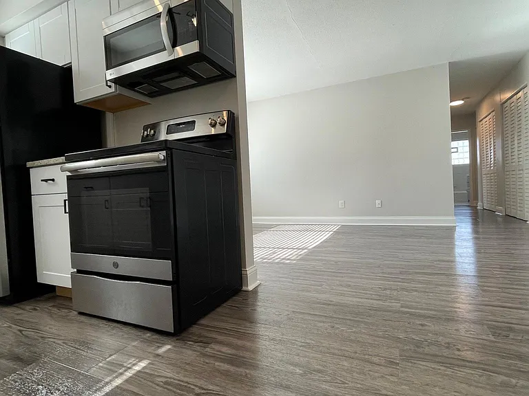 639 23rd Ave NE #25 — Photo 9