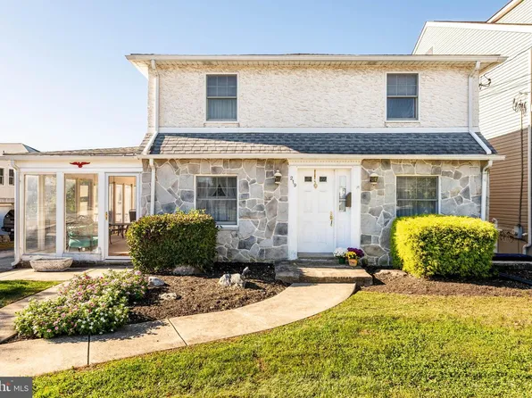 219 W 11th Ave, Conshohocken, PA 19428