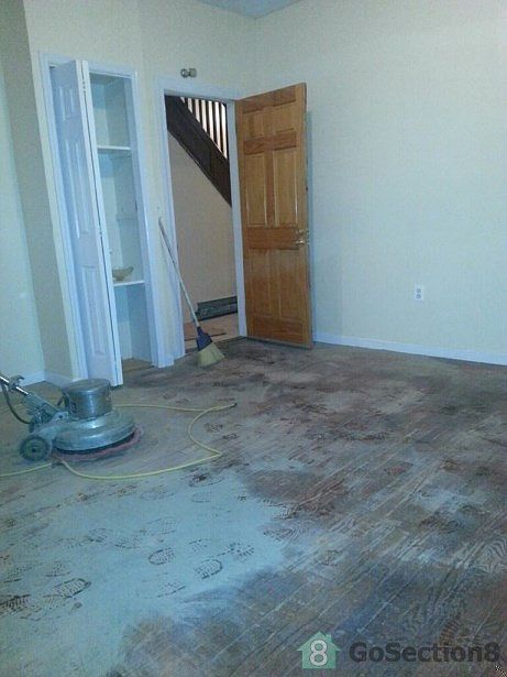 1st image of 1426 Needham Ave #1