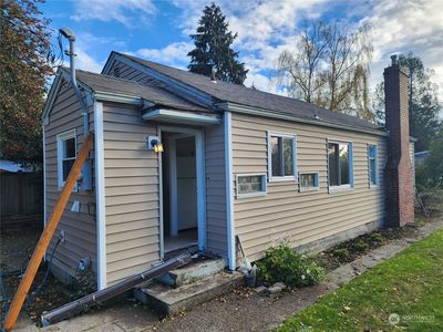 502 N 104th Street, Seattle, WA, 98133