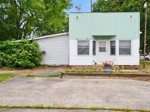 8671 State Highway 49 S, Snow Camp, NC 27349