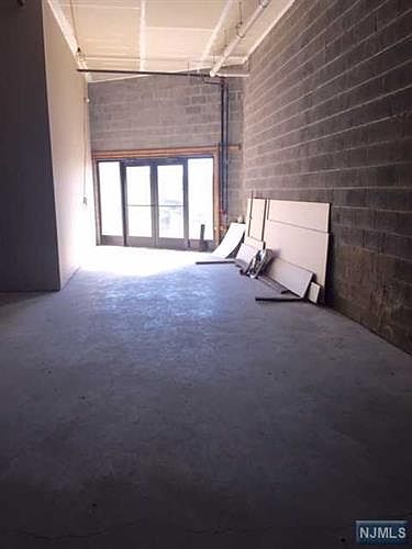 2nd image of 359 Fairview Ave