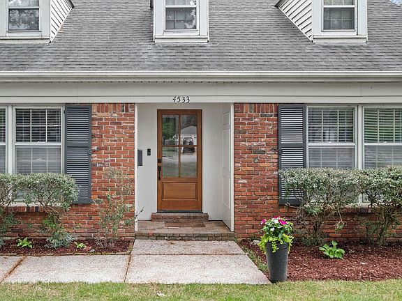 3rd image of 4533 Dee Rd