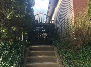 ne15th Ivy Crt , Portland, OR 97212