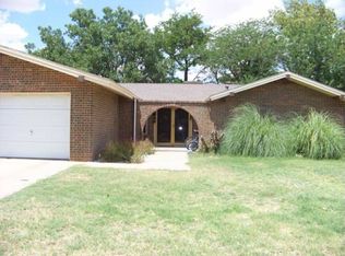 2102 NW Avenue C, Seminole, TX 79360