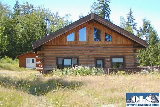 1st image of 302 Farm Creek Ln