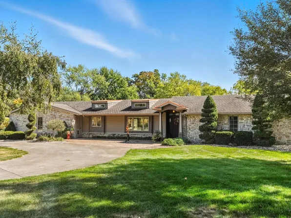 5937 County Road 427, Auburn, IN 46706