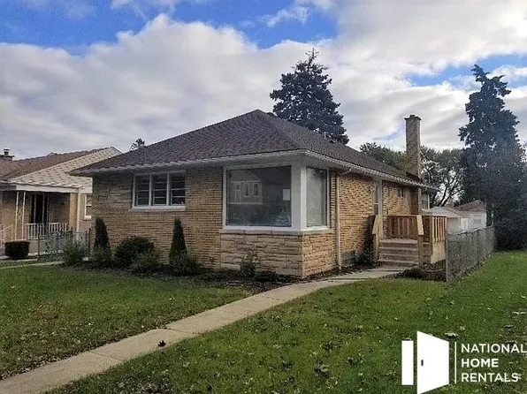 8147 N Ozanam Ave, South Holland, IL 60714