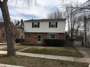 10475 Lasalle Blvd, Huntington Woods, MI