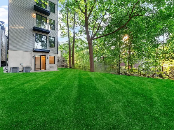 124 Glenwood Avenue image 26 of 34