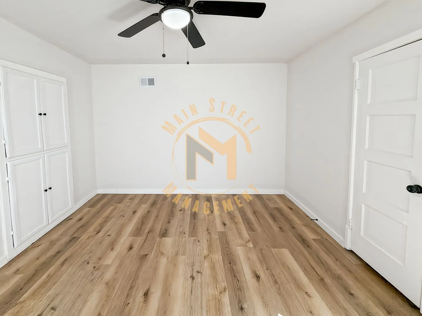 1719 Dewey St. — Photo 4