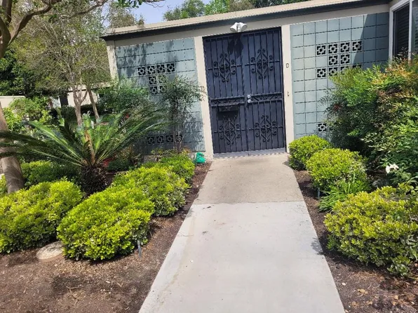 158 Avenida Majorca Unit D, Laguna Woods, CA 92637