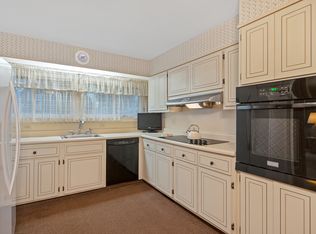 732 Farley Rd, Bensalem, PA 19020